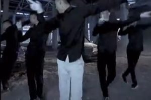 好摇不挑曲梗意思一览【EV棋牌】-EV棋牌