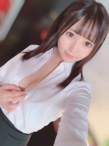 斋藤亜美里(斎藤あみり)出道作品番号及封面,斎藤あみり个人简介【EV棋牌】-EV棋牌
