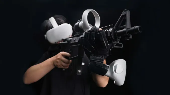 VR 枪型配件 HIG-M4 开启众筹，预计 11 月发货