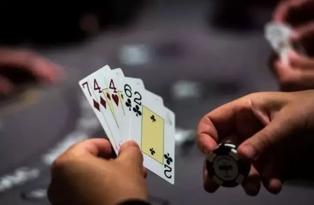 【EV扑克】话题 | 德州扑克的魅力【EV棋牌】-EV棋牌