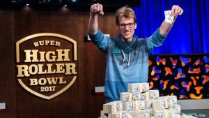 【EV扑克】“慢节奏分析法”横扫四方,经济学院高材生成高额桌霸主,狂揽1.95亿奖金【EV棋牌】-EV棋牌