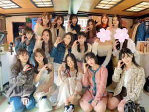 C-More女优总动员、一张照片说明四件事!【EV棋牌】-EV棋牌