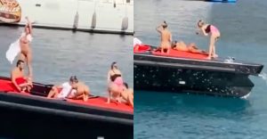 出事啦！ 6女2男不甩防疫禁令開遊艇趴　甲板上裸身嗨玩「人與人的連結」【EV棋牌】-EV棋牌