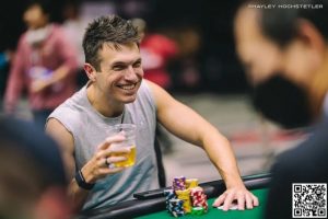 【EV扑克】2023 WSOP | 主赛事拉开序幕,首日比赛超过一千名玩家报名【EV棋牌】-EV棋牌
