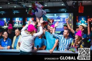 【EV扑克】牌局分析:AA翻前全压后提前庆祝,被A2逆转“教做人”【EV棋牌】-EV棋牌