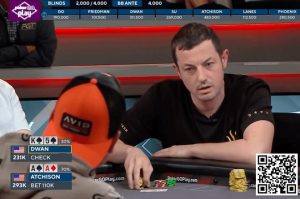 【EV扑克】Tom Dwan在主赛深码出局的那手牌,如果是你会怎么打?【EV棋牌】-EV棋牌