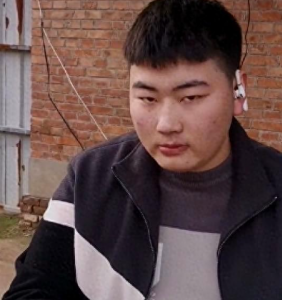 陈萌连发了三条关于朱小伟的短视频,我嗅到了“低微失望”的滋味【EV棋牌】-EV棋牌