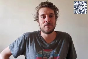 【EV扑克】疯狂的扑克天才,抽着烟唱着歌赢了278万刀,曾连续打了1000天比赛【EV棋牌】-EV棋牌