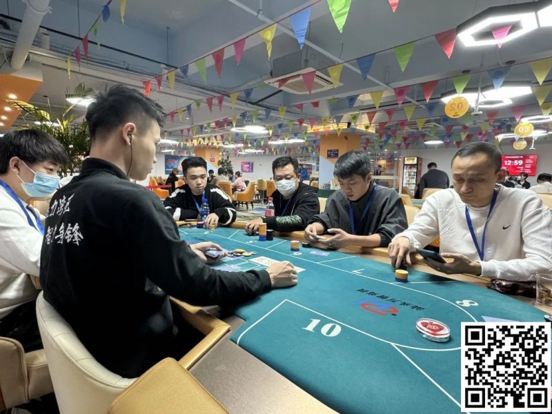 【EV扑克】汕头南湾杯｜A-High抓鸡；踢脚惨案！恭喜林华恩29.5W记分牌斩获主赛B组CL!【EV棋牌】-EV棋牌