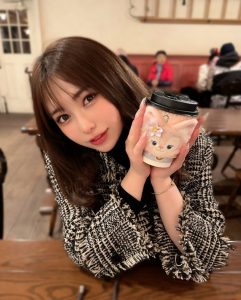 游夏威夷惊魂!J罩杯的五条恋被关到小房间盘查!【EV棋牌】-EV棋牌