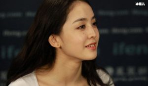 古力娜扎首次谈轮被网暴经历，正值父亲去世的她曾因此一度崩溃【EV棋牌】-EV棋牌