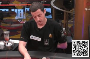 【EV扑克】毒王在HCL三条撞葫芦丢百万刀底池【EV棋牌】-EV棋牌