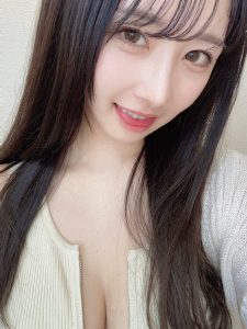 小野坂唯香(小野坂ゆいか)出道作品番号及封面，小野坂唯香个人简介【EV棋牌】-EV棋牌