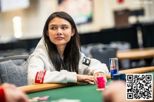 【EV扑克】2024WSOP|李银桂淘汰Phil Ivey领跑2.5万刀豪客赛Day 2,与杨崇贤一起晋级决赛日【EV棋牌】-EV棋牌