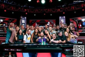 【EV扑克】2024WSOP|Tony Lin再次深码晋级Razz冠军赛,李银桂、罗曦湘和朱跃奇成功晋级混合赛Day2【EV棋牌】-EV棋牌