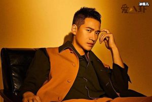 何晟铭女友是谁? 被曝早已隐婚多年起底对方个人资料【EV棋牌】-EV棋牌