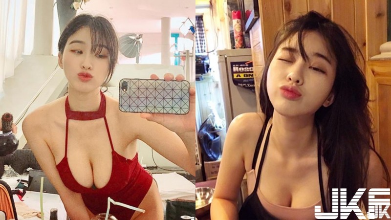 色色又性感的壞妹子！蕾絲薄紗內衣＋彎腰倒乳照，溢出的長輩讓人快要窒息！【EV棋牌】-EV棋牌