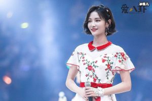 许佳琪昔日抢C位事件被翻出, 把积攒的路人缘都败光了?【EV棋牌】-EV棋牌