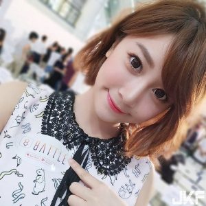 有肉有奶的電競女神「Rose Ma」，微肉可愛還有嫩乳，來一波木蘭飛彈就可以打趴對手！【EV棋牌】-EV棋牌