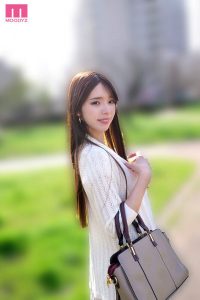 上白石麻央出道作品番号及封面,上白石麻央个人简介【EV棋牌】-EV棋牌