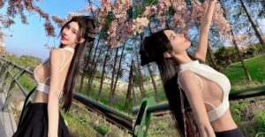 甜萌女神《夢夢MonMon》露側乳賞花　提前讓粉絲預習攝影會辣度【EV棋牌】-EV棋牌