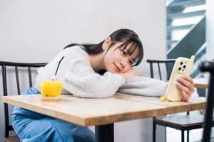 收到女优不开心的私讯怎么办？会被讨厌吗？【EV棋牌】-EV棋牌