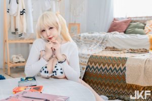 人氣正妹「黎菲兒」超火辣巨乳挑逗，極致深溝太過誘惑！【EV棋牌】-EV棋牌