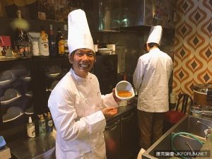 AV男優清水健改行賣大便咖哩，靈感來自吃屎過去【EV棋牌】-EV棋牌