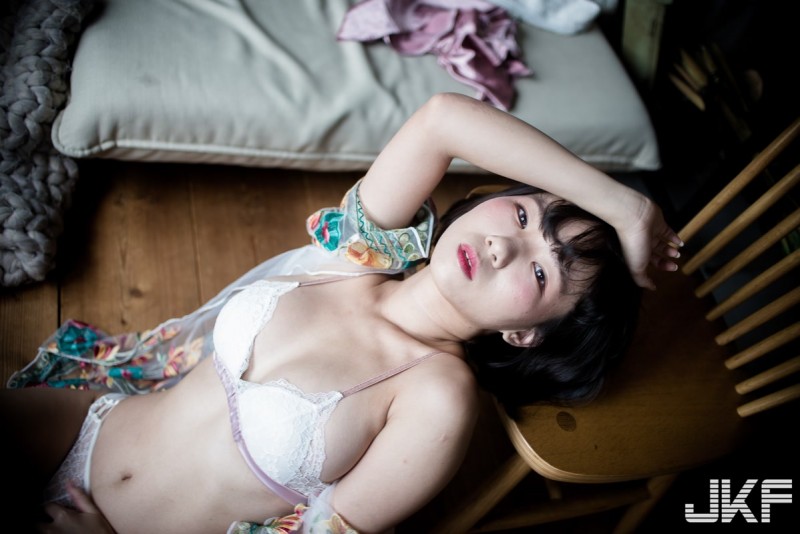 放學後的愛慾時光！爆乳妹「于心」挑戰誘惑尺度，場面讓人蠢蠢欲動！【EV棋牌】-EV棋牌