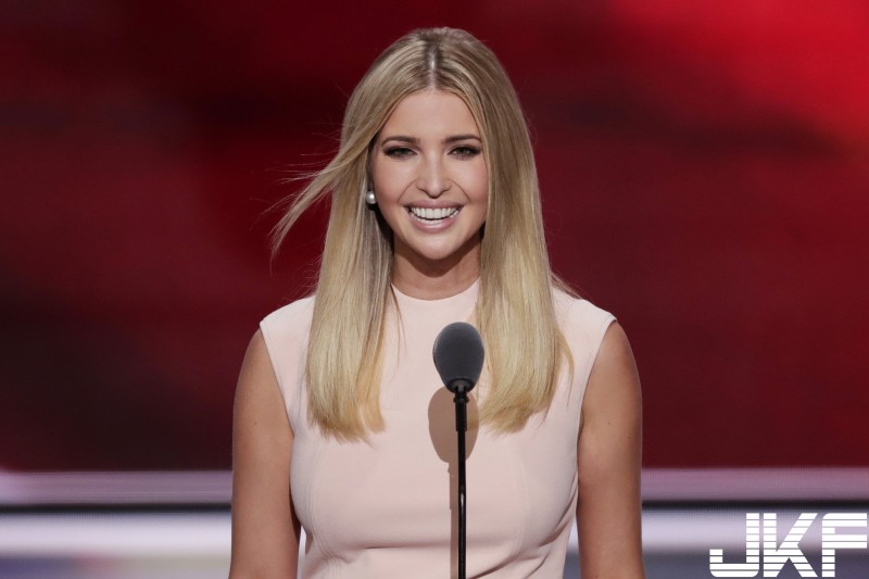 國內外名人的超逆天基因 「倒數第三個也太辣了吧」 原來不只川普的女兒是美女 ！【EV棋牌】-EV棋牌