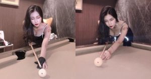 「長髮正妹」彎腰打撞球,清涼小背心爆出美乳深溝,看了就想和她PK球技!【EV棋牌】-EV棋牌