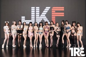 太辣的話抱歉！JKF女郎火熱開場　挑戰尺度極限盼與粉絲見面【EV棋牌】-EV棋牌