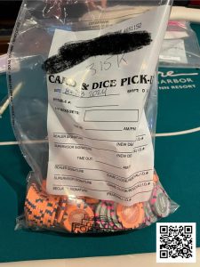 【EV扑克】赛事策略探讨：Day 1尾声，应“拖延”还是“冒险”？【EV棋牌】-EV棋牌