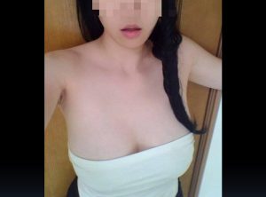 豐滿大D女友整夜沒回家　魯男在她手機發現辣照…「滑完快崩潰」【EV棋牌】-EV棋牌