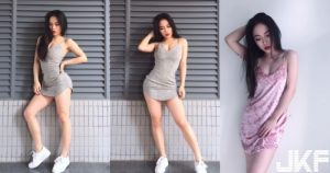 崇尚歐美風格「爆乳奶妹」,姿態撩人「只愛細肩帶」渾圓辣乳緊緊繃著快撐不住啦~【EV棋牌】-EV棋牌