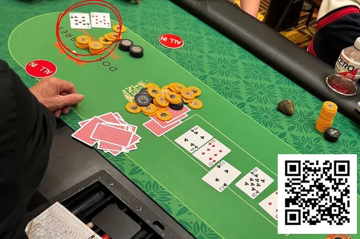 【EV扑克】气炸了！两次拿AA都被同一个人逆转【EV棋牌】-EV棋牌