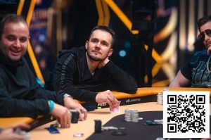 【EV扑克】百万美元的一念之差，顶级牌手因筹码误判惨遭淘汰…【EV棋牌】-EV棋牌