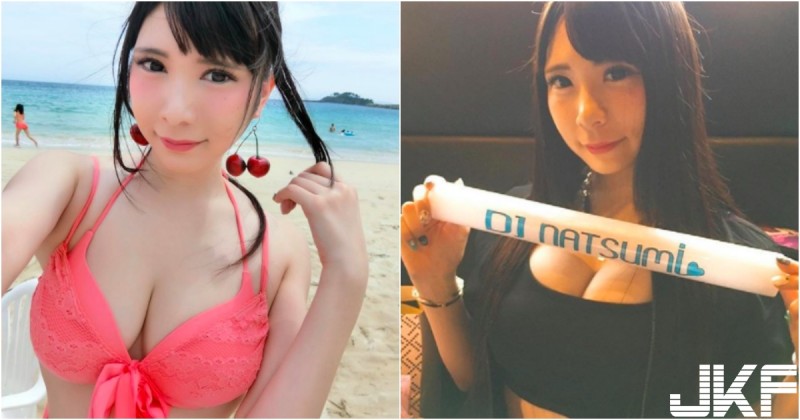 「白嫩爆乳妹」份量太狂！奶奶都快滿到脖子下！那兩球肉肉這樣有合法嗎…【EV棋牌】-EV棋牌