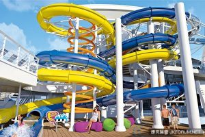 真正的水上樂園 全球最大遊輪引進滑水道【EV棋牌】-EV棋牌