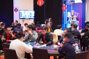 【EV扑克】PD22济州站第二日战报｜8:1 悬殊比分进入单挑，罗爽轻松拿下济州开幕赛冠军！【EV棋牌】-EV棋牌
