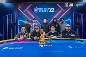【EV扑克】PD22济州站｜主赛FT诞生，何俊杰领衔4名中国选手决战决赛圈；QQPK战队“暖暖”从短码逆袭到QQPK大师赛季军，J High抓诈成经典！【EV棋牌】-EV棋牌