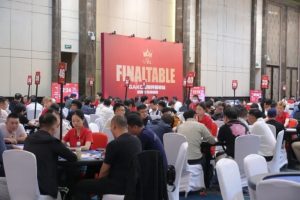 【EV扑克】GAKC皇冠杯廊坊站|高能炸场!主赛半决赛162人角逐,17人晋级决赛,包喜豪3815000记分牌成为CL【EV棋牌】-EV棋牌