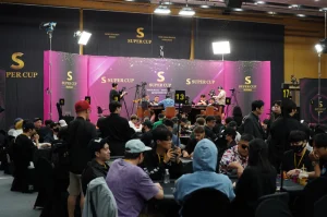 【EV扑克】Super CUP釜山站|主赛16人大名单诞生,曹庭嘉/王胜永晋级;中国选手Yuxin Niu豪取三冠王【EV棋牌】-EV棋牌