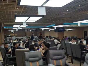 【EV扑克】DBPT葫芦岛站决赛桌诞生!于永泽487万记分牌领跑,十强争霸一触即发【EV棋牌】-EV棋牌