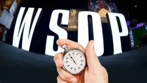 【EV扑克】17分钟长考的代价:全体上钟!WSOP中途改规则玩家当场炸锅【EV棋牌】-EV棋牌