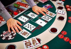【EV扑克】换桌不是重启手气：先看两个条件，再决定是否值得起身【EV棋牌】-EV棋牌