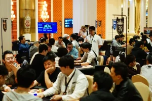 【EV扑克】2026KPC济州站｜主赛事燃情开启！A组火爆开局314人次参赛40人突围晋级，王竹斋强势领跑装袋66.6万筹码斩获CL！多场重磅赛事陆续来袭！【EV棋牌】-EV棋牌
