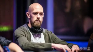 【EV扑克】当Doug Polk全下、Dan Smith深陷长考时,桌旁两个没参与这手牌的人,进行了一场大师级复盘【EV棋牌】-EV棋牌
