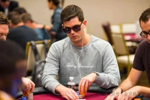 【EV扑克】Alex Fitzgerald：业余玩家最常研究的三件事，可能都是“废动作”【EV棋牌】-EV棋牌
